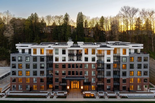 207-2771 Montrose Avenue  Abbotsford, BC V2S 0R2