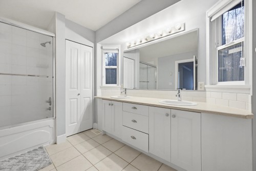 21686 93 Avenue, Langley, BC 