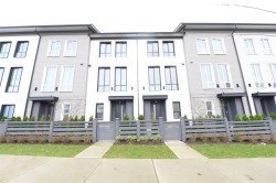 14-15938 27 Avenue Surrey, BC V3Z 0T2