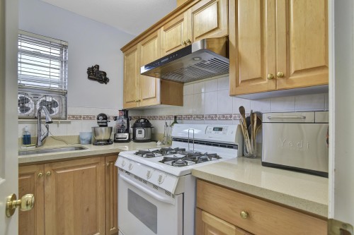 6188 127 Street, Surrey, BC 