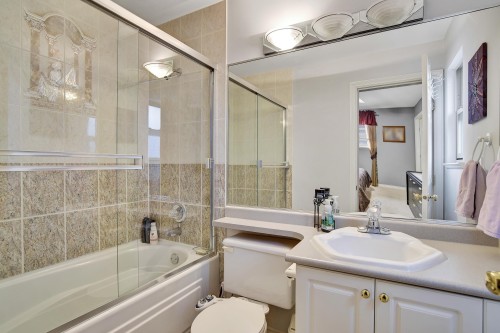 6188 127 Street, Surrey, BC 