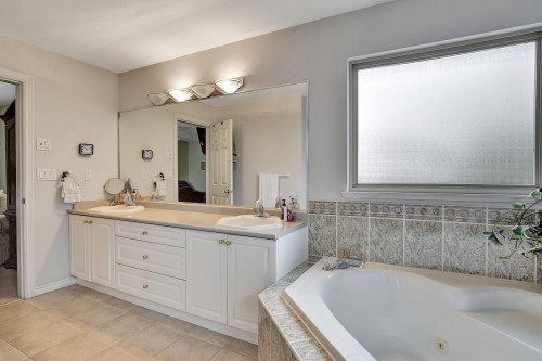 6188 127 Street, Surrey, BC 