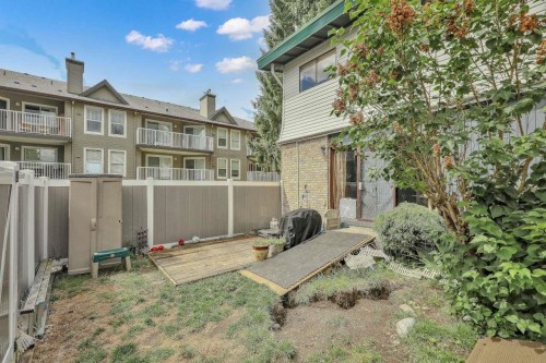 70-10806 152Nd Street, Surrey, BC 