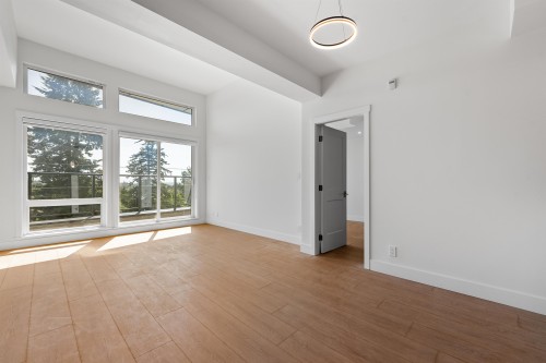 403-2233 156 Street, Surrey, BC 