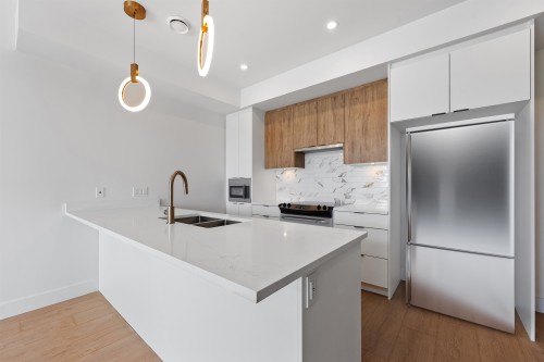 403-2233 156 Street, Surrey, BC 