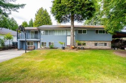 15661 92 Avenue Surrey, BC V4N 3C3