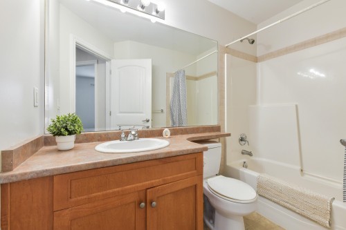 18043 70 Avenue, Surrey, BC 