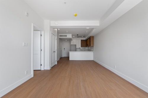 206-2233 156 Street, Surrey, BC 