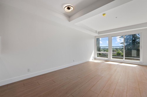 206-2233 156 Street, Surrey, BC 