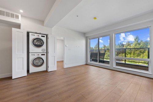 211-2233 156 Street, Surrey, BC 