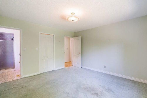 5462 Bakerview Drive, Surrey, BC 