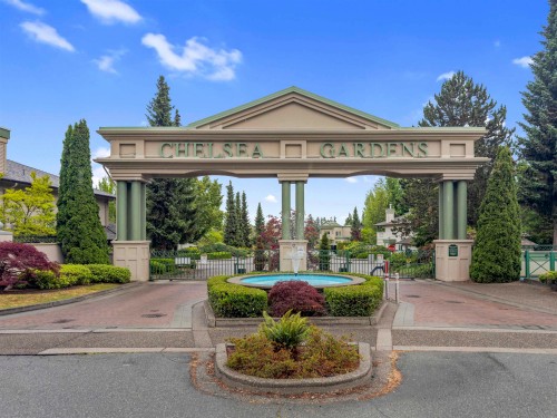 325-13880 70 Avenue  Surrey, BC V3W 0T3