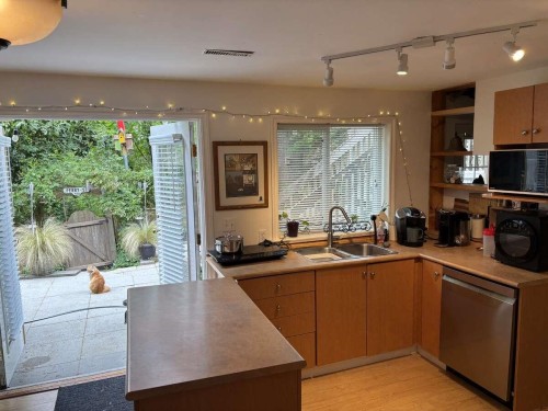 7397 Bates Road, Delta, BC 