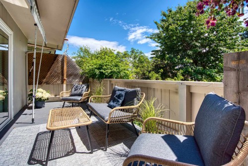 13750 Blackburn Avenue, White Rock, BC 