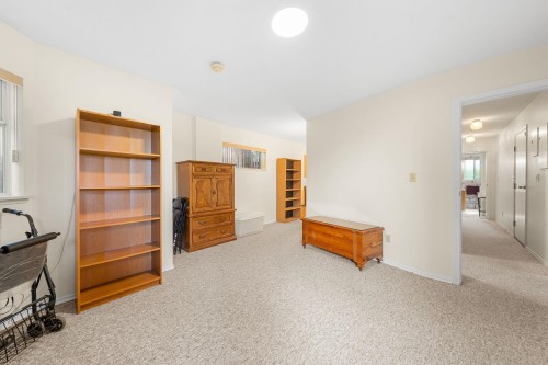 15655 Semiahmoo Avenue, White Rock, BC 