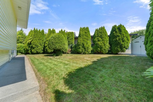 15655 Semiahmoo Avenue, White Rock, BC 