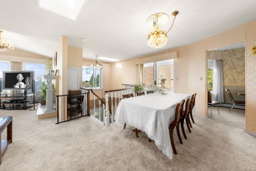 15655 Semiahmoo Avenue, White Rock, BC 