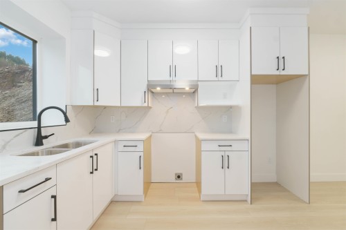 35656 Canterbury Avenue, Abbotsford, BC 