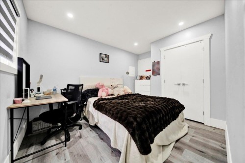 7068 129A Street, Surrey, BC 