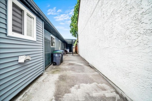 7068 129A Street, Surrey, BC 