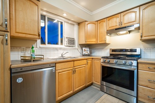 27042 28B Avenue, Langley, BC 