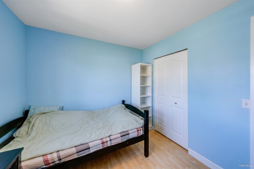 26467 32A Avenue, Langley, BC - Indoor Photo Showing Bedroom