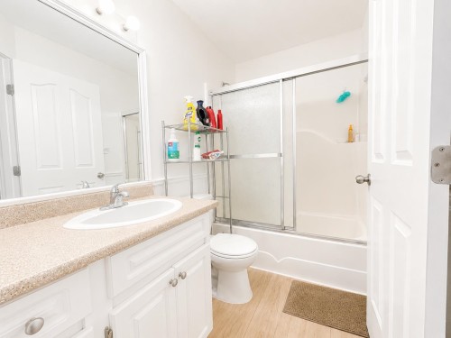 26467 32A Avenue, Langley, BC - Indoor Photo Showing Bathroom