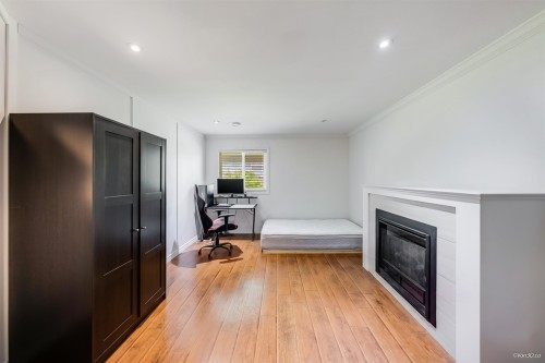 26467 32A Avenue, Langley, BC - Indoor Photo Showing Other Room With Fireplace
