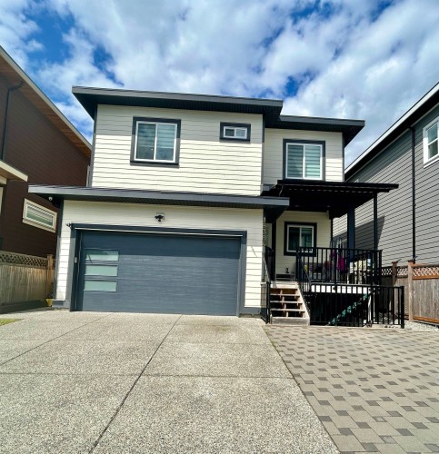 18384 60 Avenue, Surrey, BC 