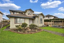 6122 168 Street Surrey, BC V3S 3X8