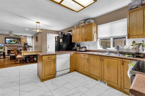 6122 168 Street, Surrey, BC 