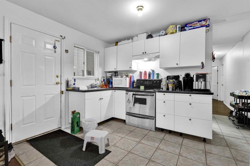 6122 168 Street, Surrey, BC 