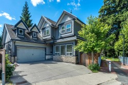 14712 34a Avenue Surrey, BC V4P 0B3