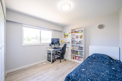 2329 Wakefield Drive, Langley, BC 