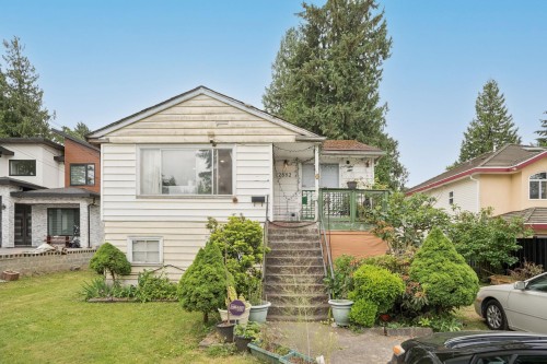 12882 100 Avenue, Surrey, BC 