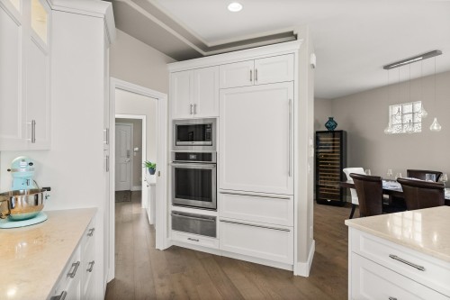 15507 Columbia Avenue, White Rock, BC 