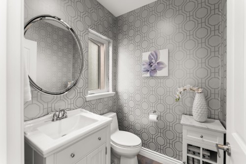 15507 Columbia Avenue, White Rock, BC 
