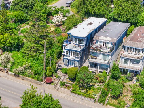 15507 Columbia Avenue, White Rock, BC 