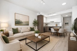 1612-10626 City Parkway Surrey, BC V3T 0S3
