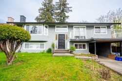 8824 116 Street Delta, BC V4C 5W5