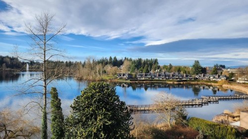 201-33160 Plaxton Crescent, Abbotsford, BC 