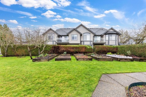 16-4740 221 Street, Langley, BC 