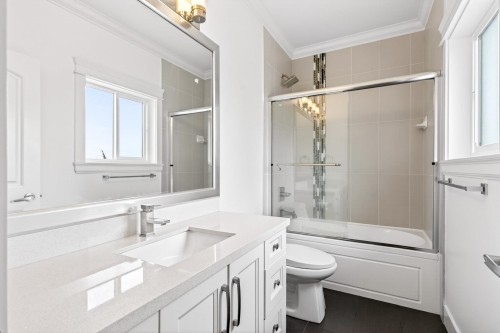 16575 Old Mclellan Road, Surrey, BC 