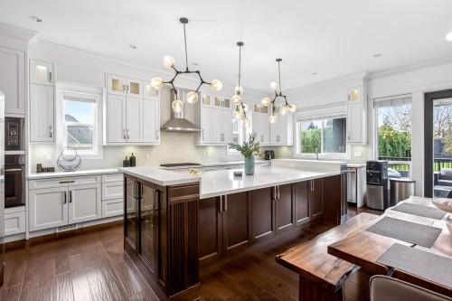 16575 Old Mclellan Road, Surrey, BC 