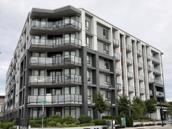 317-20360 Logan Avenue Langley, BC V3A 0P5