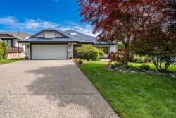 6238 191a Street Surrey, BC V3S 8C6