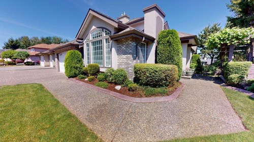 32767 Chilcotin Drive, Abbotsford, BC 