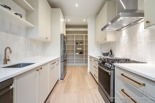 20345 41A Avenue, Langley, BC - Indoor Photo Showing Kitchen With Upgraded Kitchen