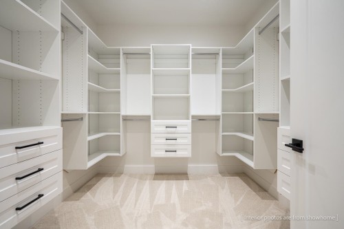 20345 41A Avenue, Langley, BC - Indoor With Storage