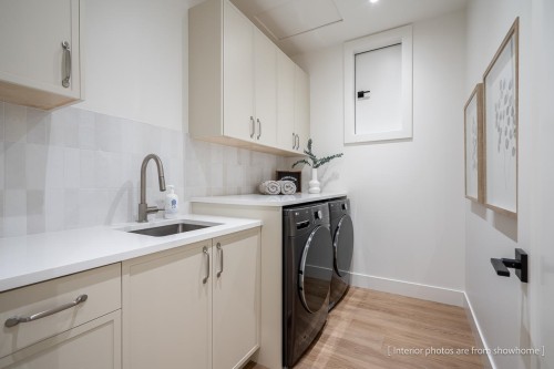 20345 41A Avenue, Langley, BC - Indoor Photo Showing Laundry Room
